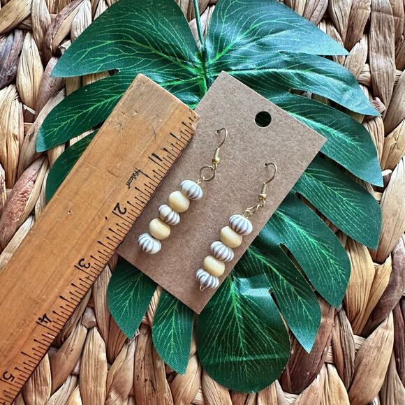 BOGO FREE BEADED BOHO EARRINGS DANGLY - Picture 4 of 5